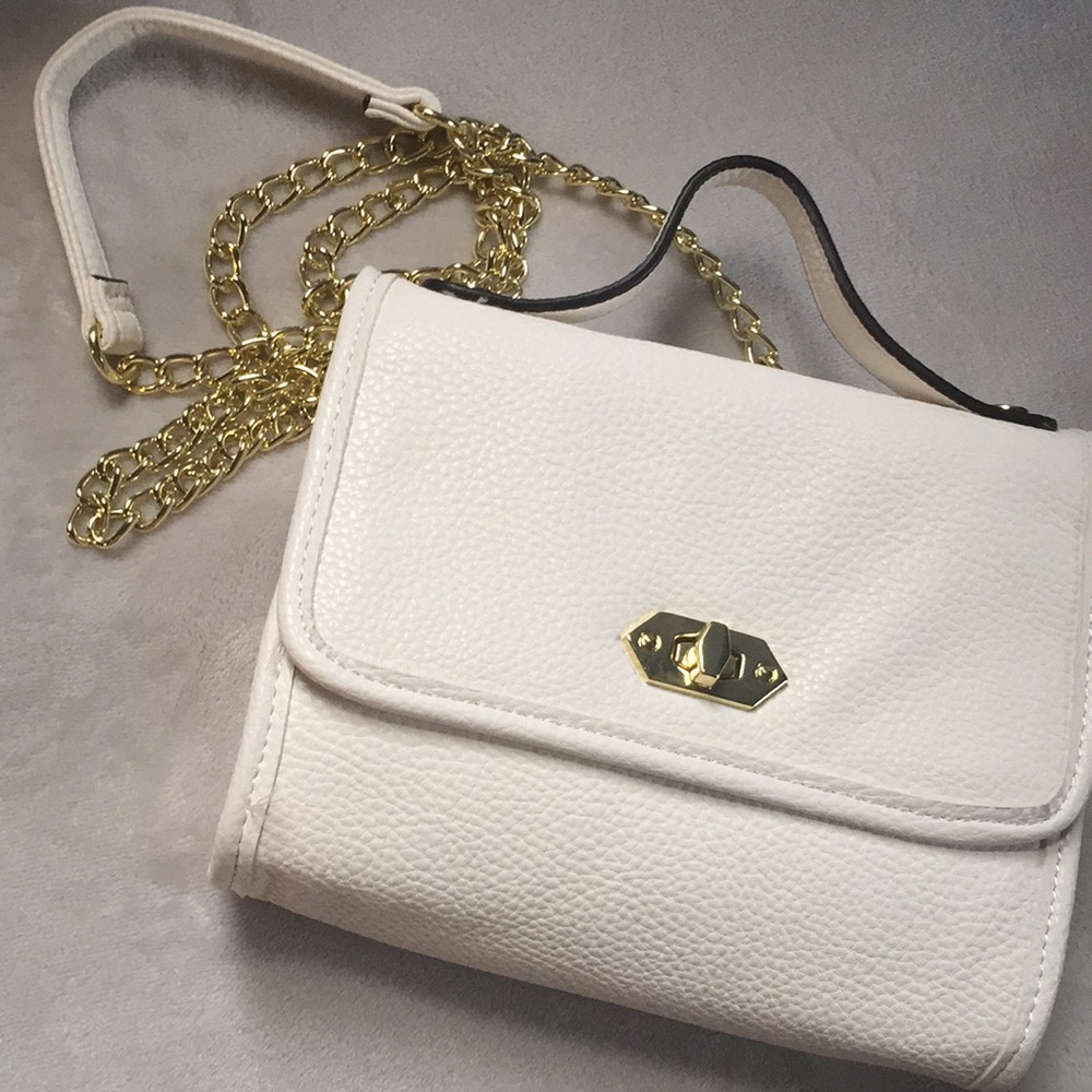 ❌SOLD!❌Small Steve Madden Purse